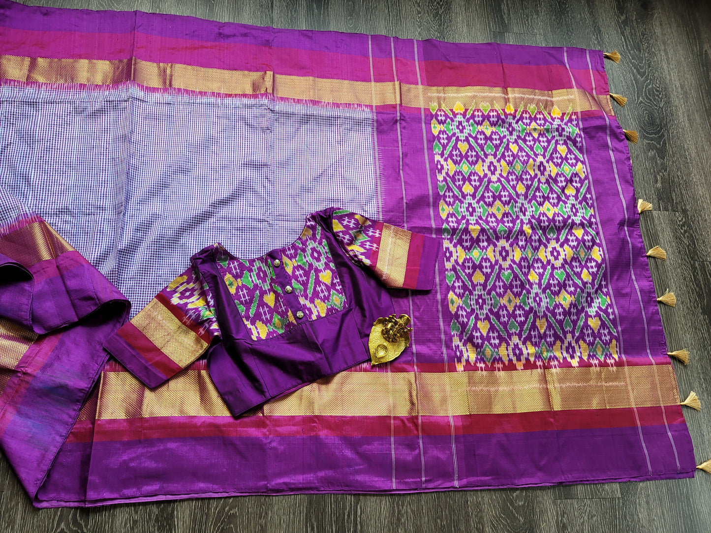 Pure Ikkat Silk Saree - Blouse