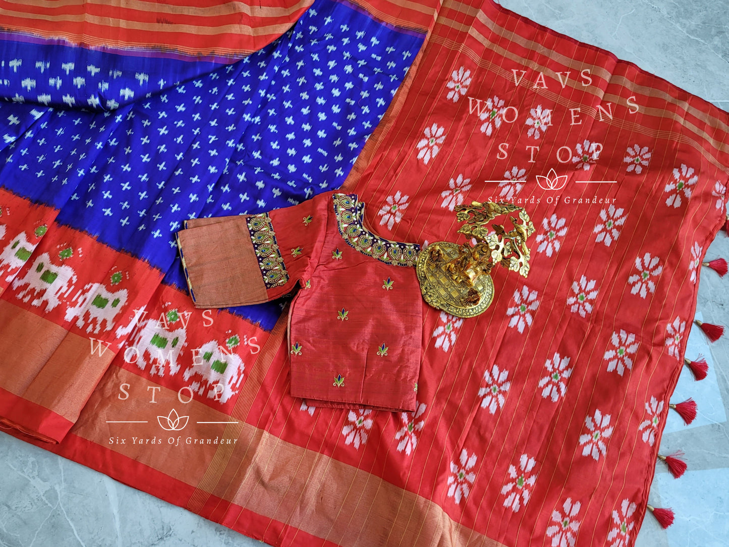 Pure Ikkat Pochampally Saree - Maggam Blouse