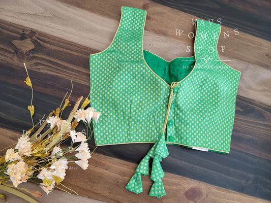 Benarasi Sleeveless Blouse