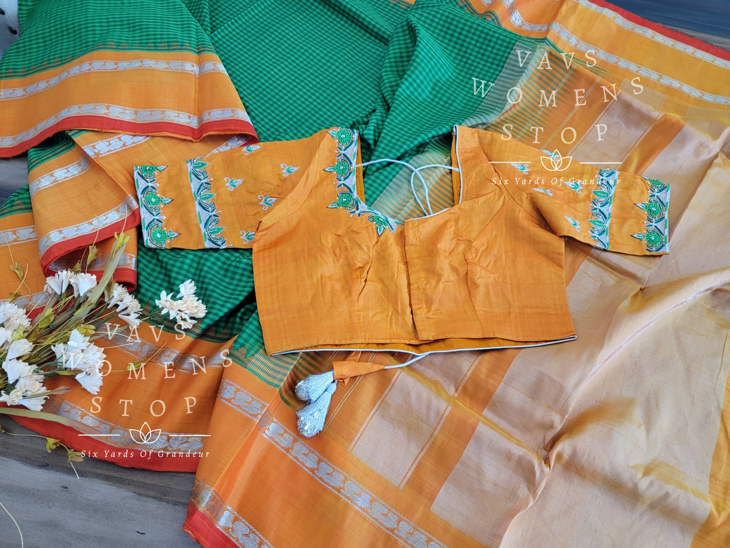 Pure Gadwal Silk saree - Blouse