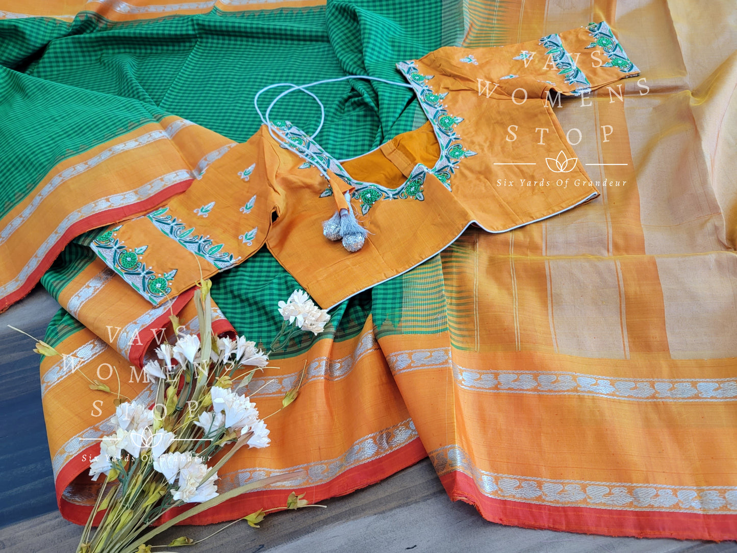 Pure Gadwal Silk saree - Blouse