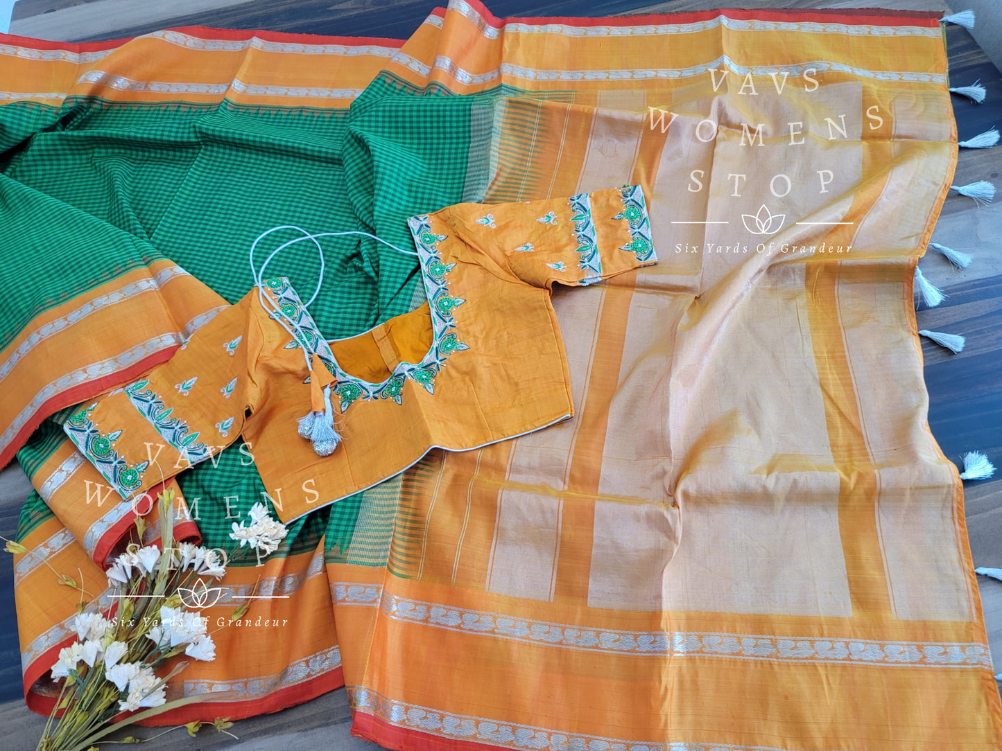 Pure Gadwal Silk saree - Blouse