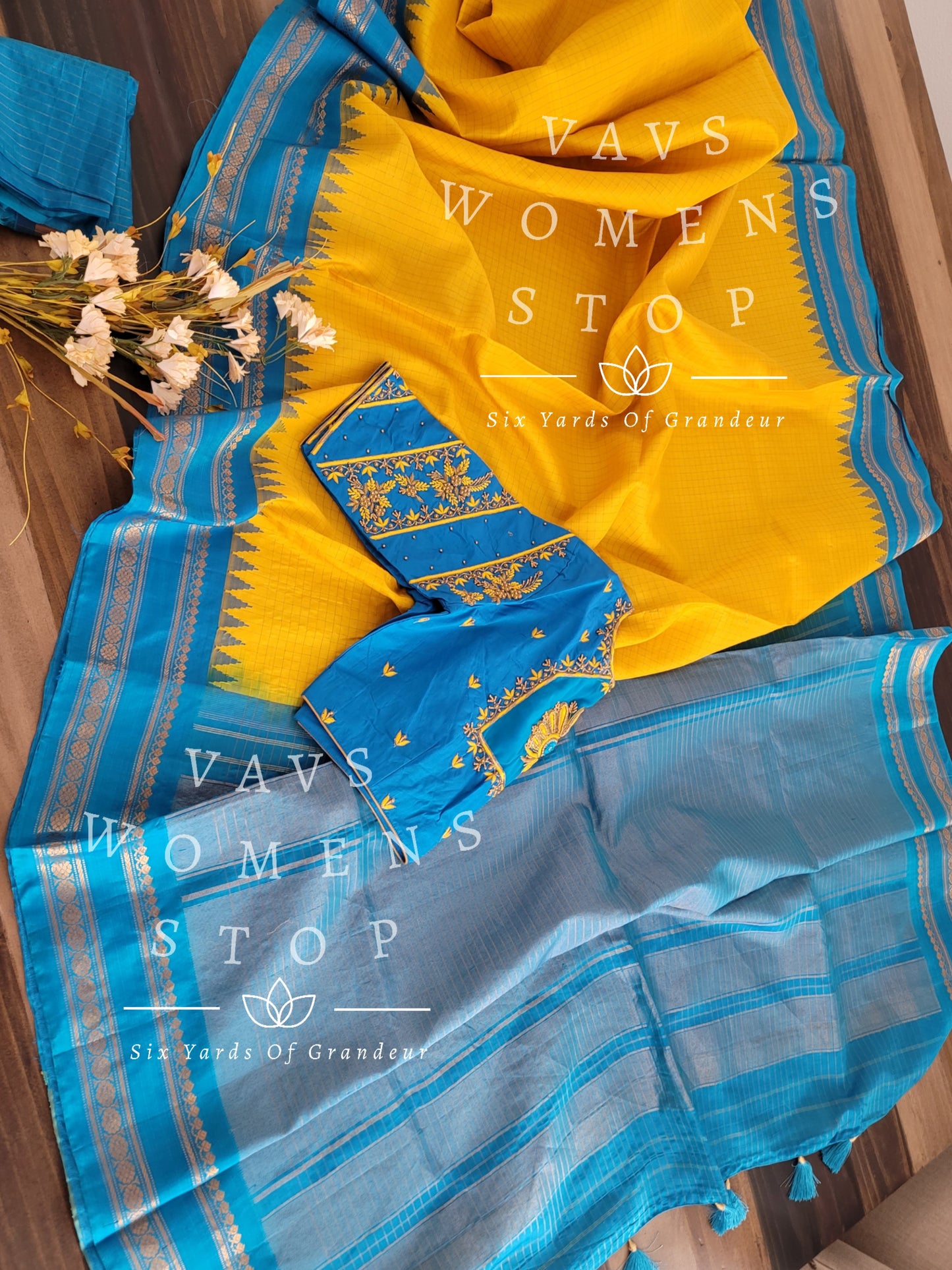 Pure Gadwal Silk saree - Blouse