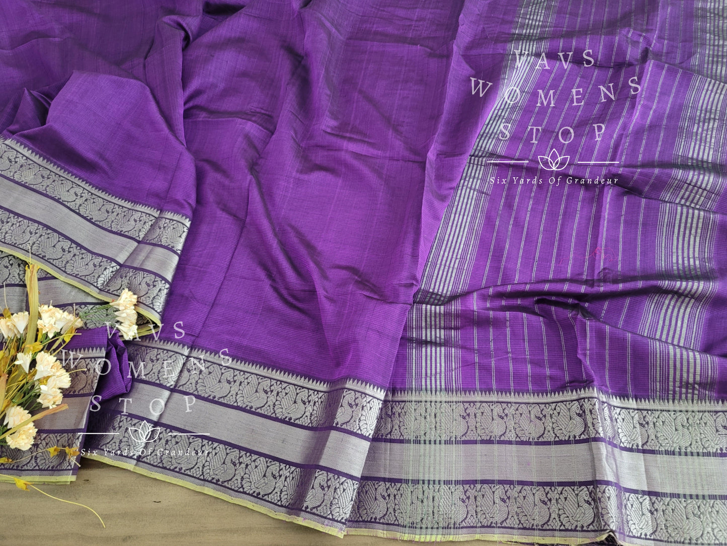 Mangalagiri Pattu Silk Cotton Kanchi Border Saree - Pure Chanderi Blouse
