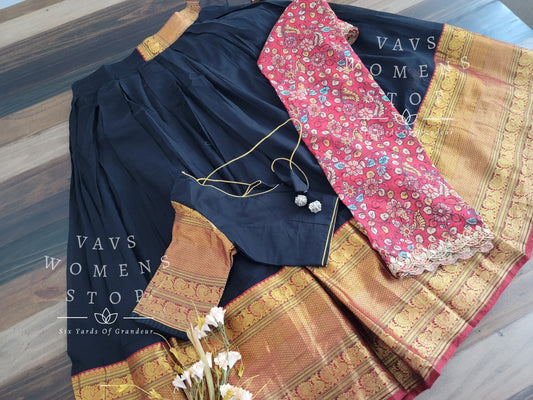 Traditional Narayanpet Lehenga / Half Saree Complete Set