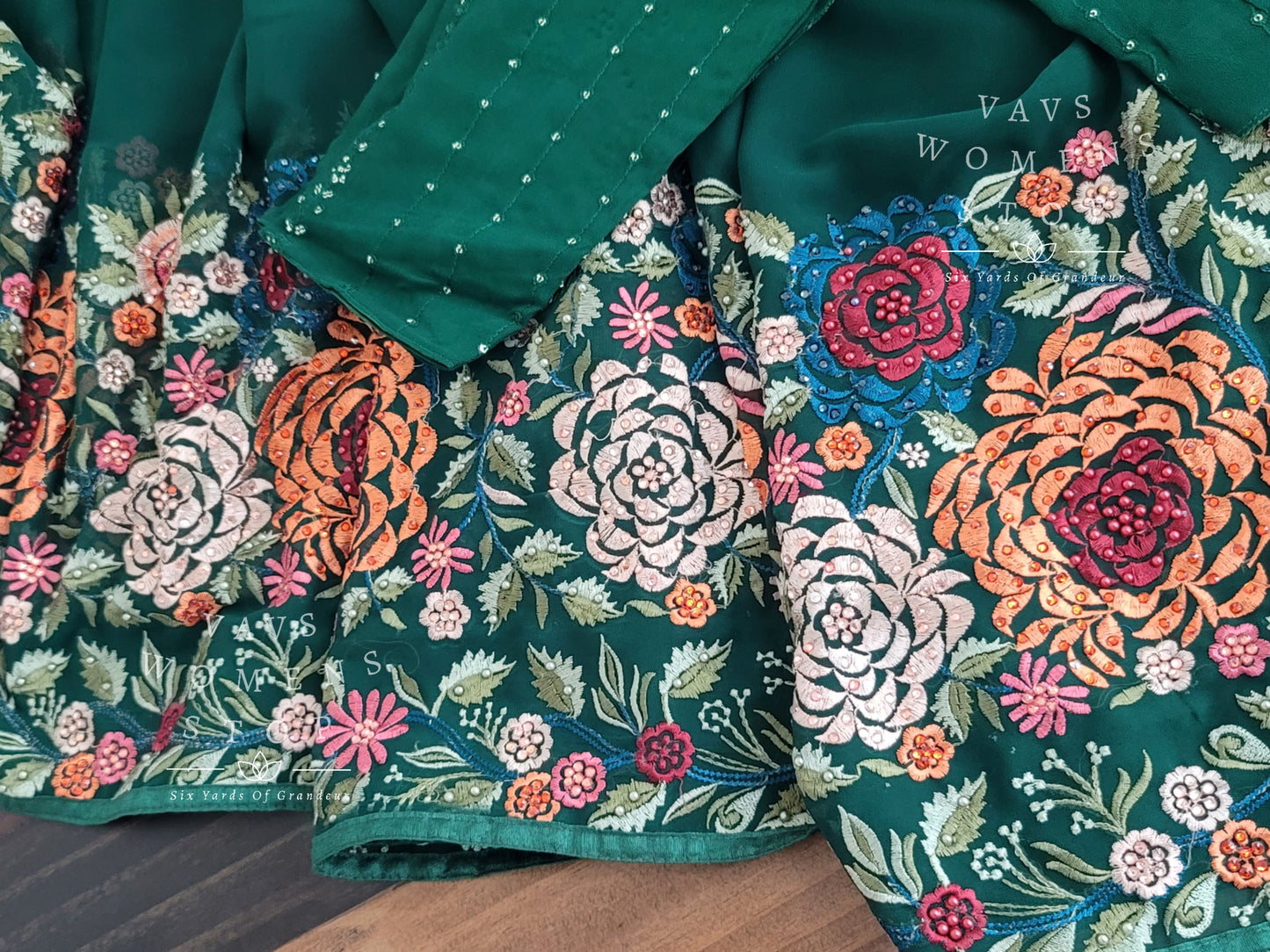 Pure Viscose Georgette Parsi Gara Machine Embroidery Saree - Blouse