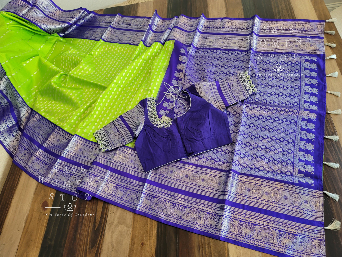 Pure Venkatagiri Pattu Kuttu Border Silk Saree - Maggam Blouse