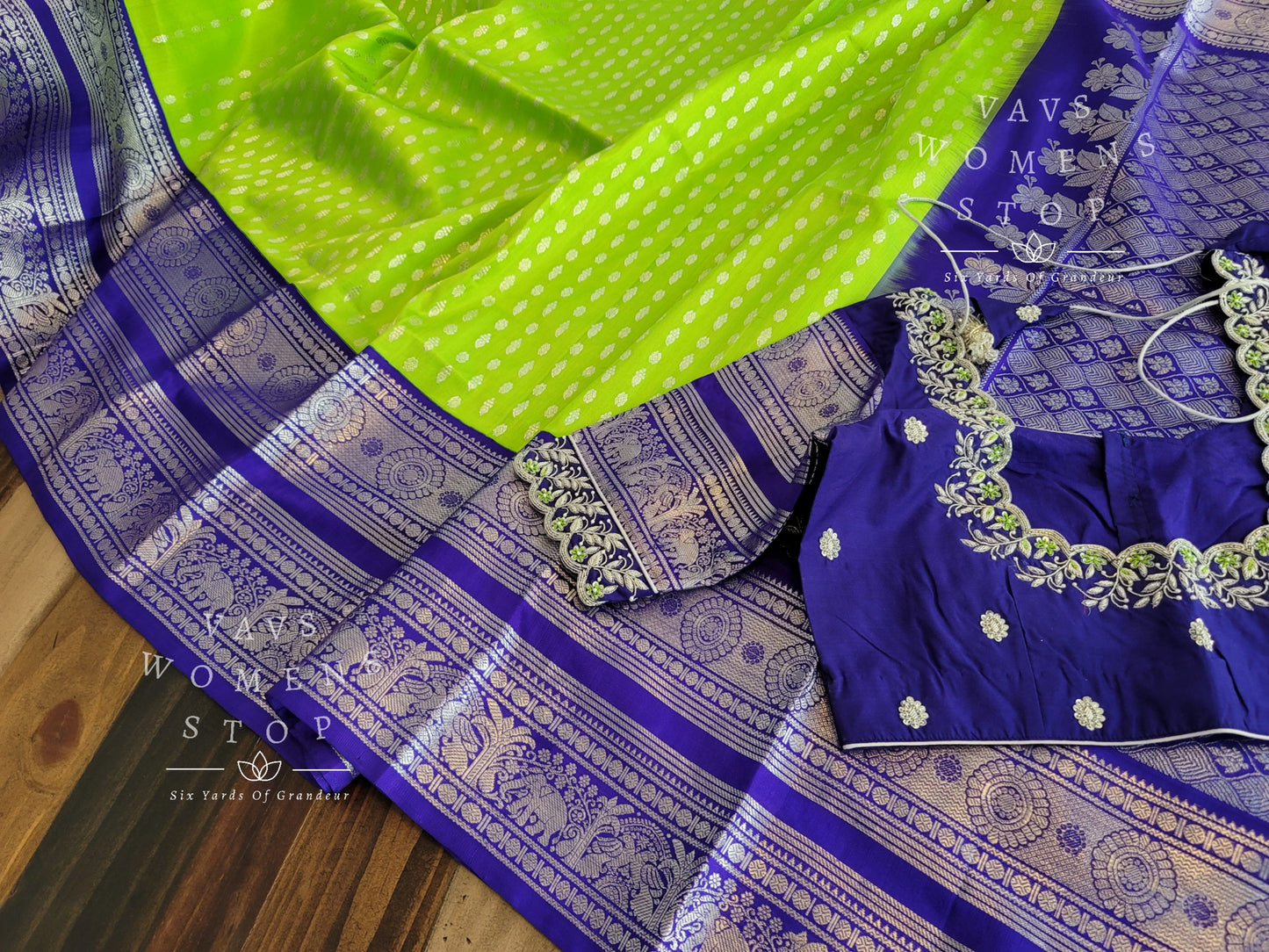 Pure Venkatagiri Pattu Kuttu Border Silk Saree - Maggam Blouse